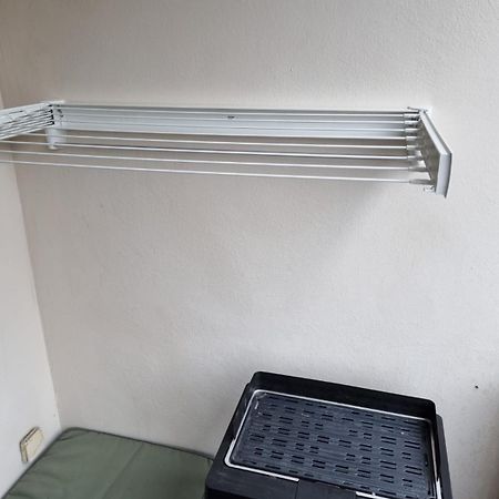 Frisch Sanierte Ferienwohnung 2 Min Vom Suedstrand - Balkon - Pay Tv Wilhelmshaven Eksteriør bilde