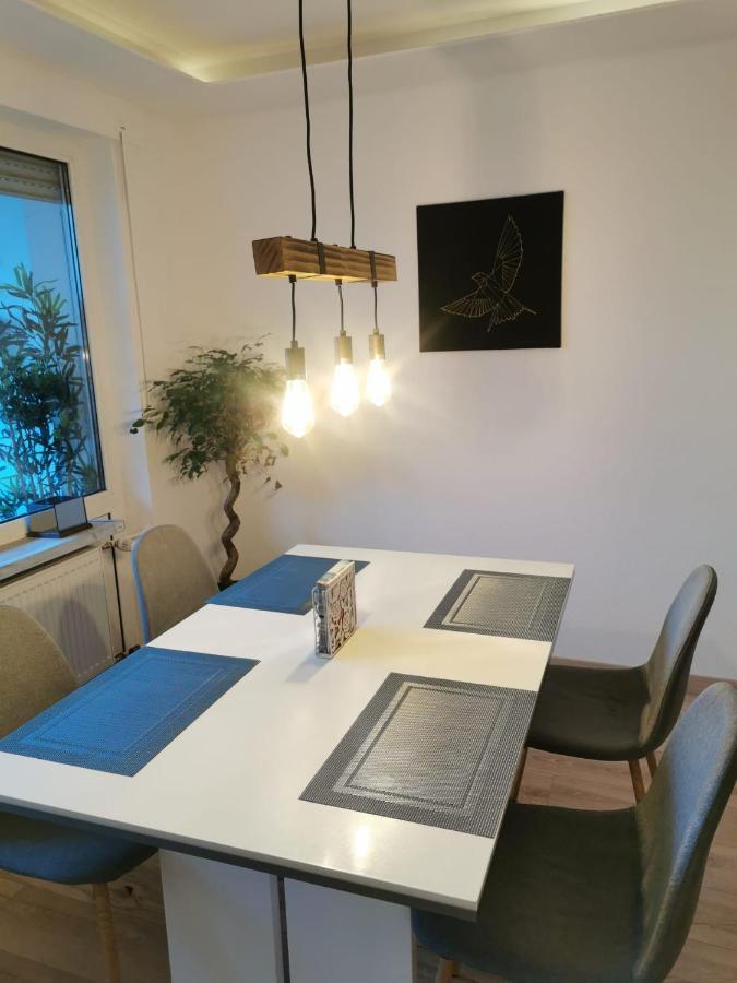 Frisch Sanierte Ferienwohnung 2 Min Vom Suedstrand - Balkon - Pay Tv Wilhelmshaven Eksteriør bilde